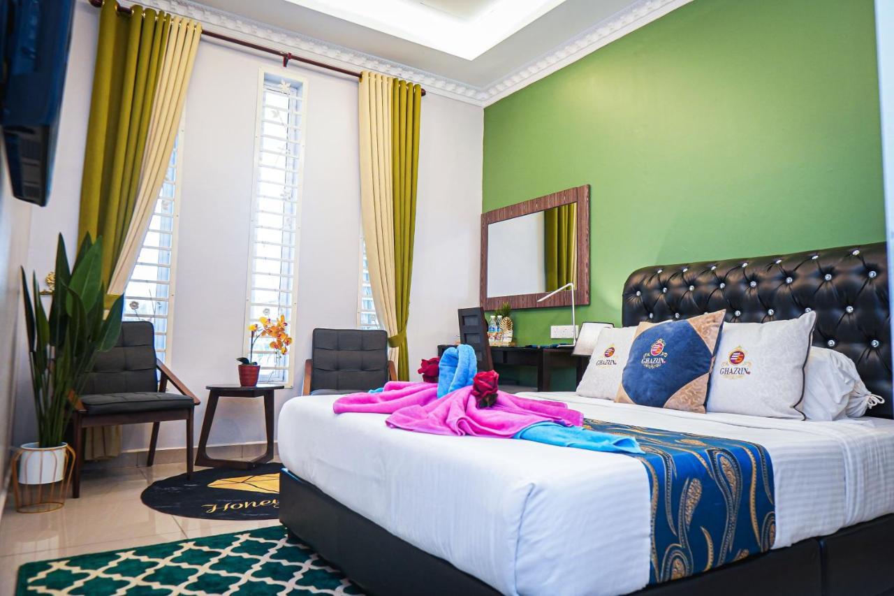 Hotel Ghazrins Desaru Pengerang Exterior foto