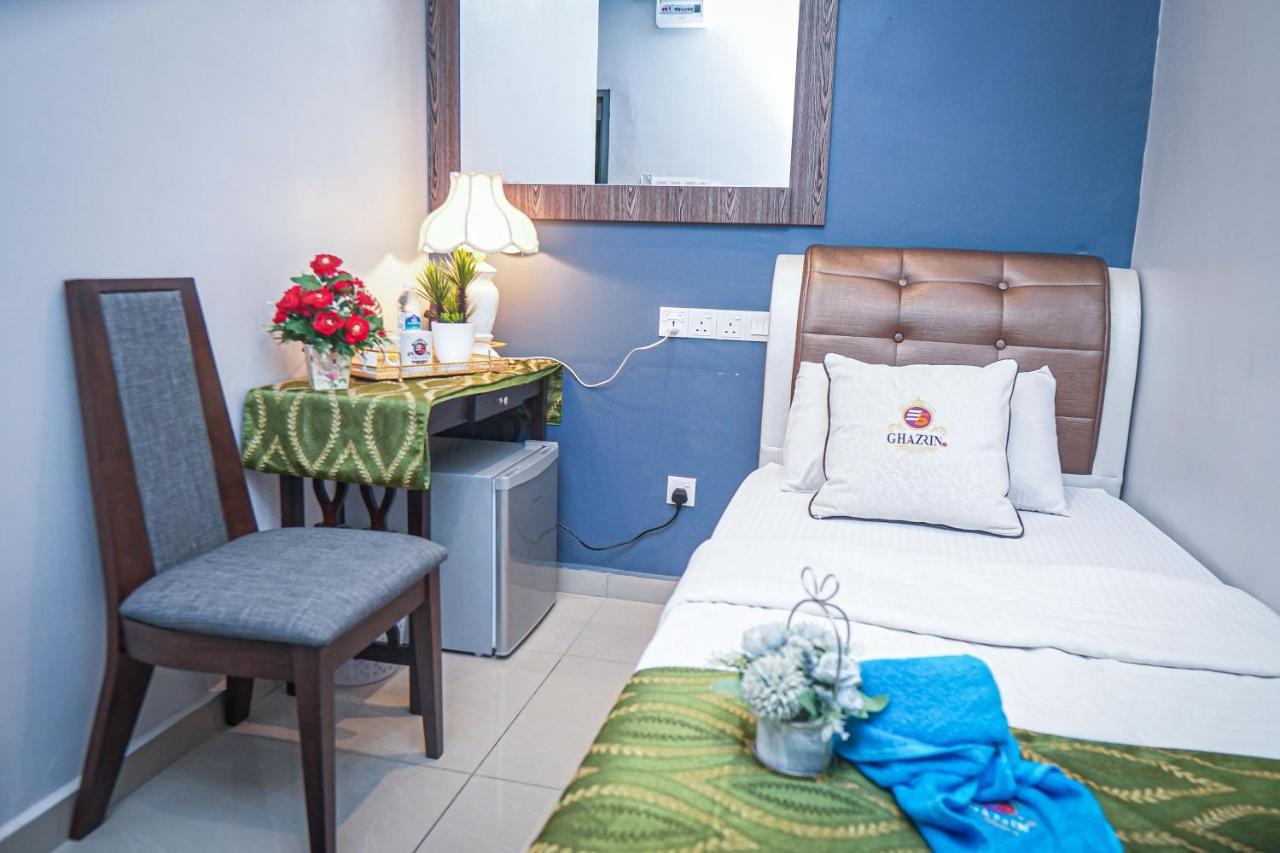 Hotel Ghazrins Desaru Pengerang Exterior foto
